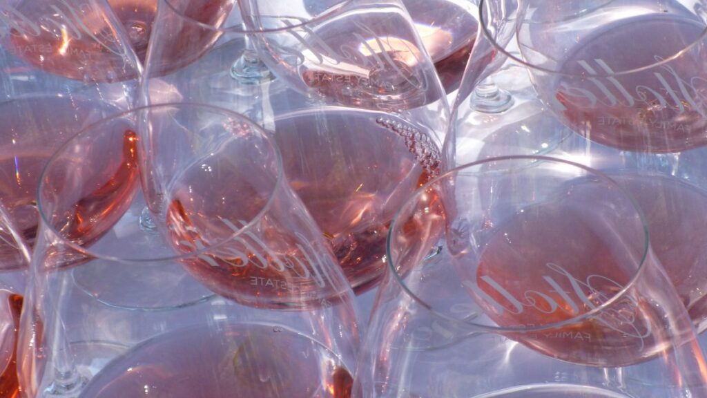 Terroir-Artisan - Les rosés de Loire : une explosion de saveurs fruitées