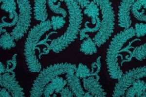 Broderie artisanale à la main