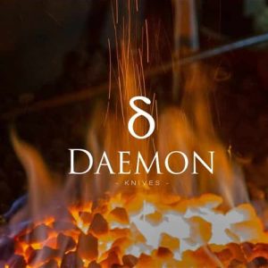 Les couteaux Daemon Knives : De l&rsquo;excellence au quotidien