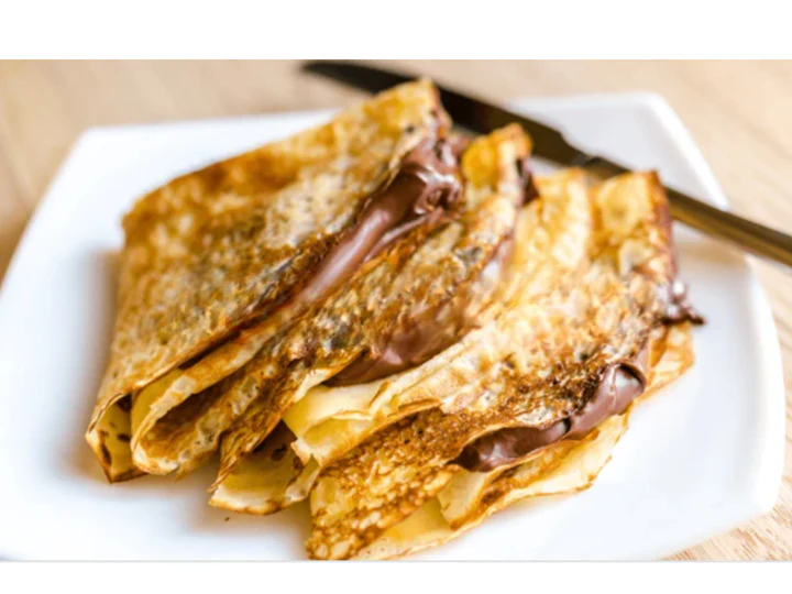 Des crêpes napées de pâte à tartiner au chocolat de Secres Incomparables